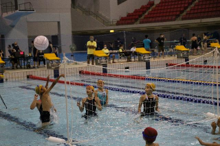 水の中でも熱い戦い☆