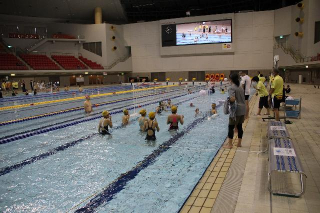 電光掲示板にも映し出されます☆