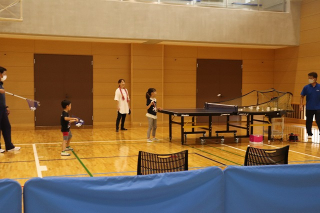 卓球マシーンに挑戦