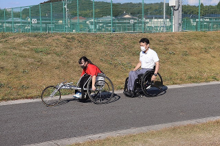 競技用車いす体験