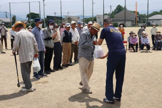 上位入賞おめでとうございます。