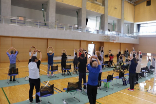 体操の様子