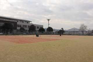 ＡコートからＦコートの６面です。