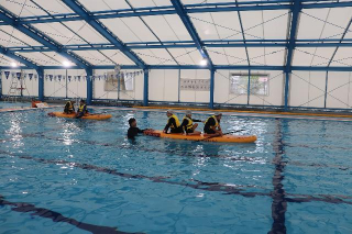 立てるかな？慎重に・・